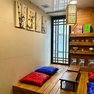호스텔 아트래블 명동, 서울특별시